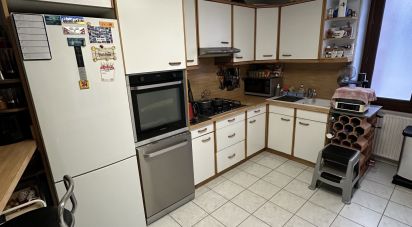 Appartement 4 pièces de 97 m² à Le Chambon-Feugerolles (42500)