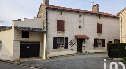 Maison rustique 7 pièces de 160 m² à Joussé (86350)