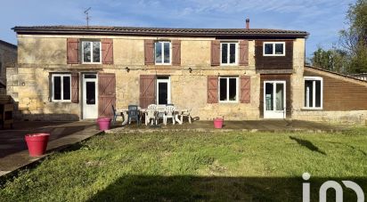 Maison 10 pièces de 290 m² à Ambès (33810)