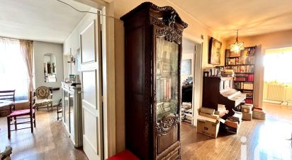 Apartment 5 rooms of 115 m² in Paris (75008)