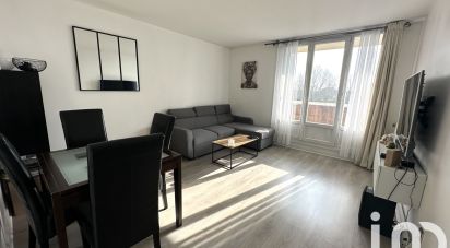 Apartment 3 rooms of 63 m² in Chilly-Mazarin (91380)