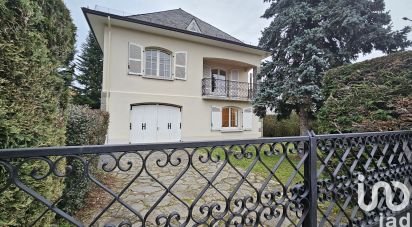 Maison 6 pièces de 181 m² à Aurillac (15000)