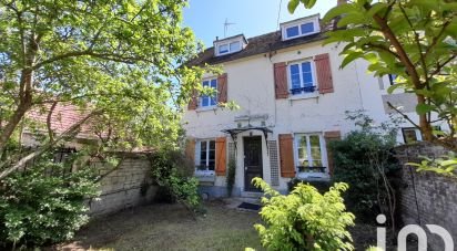 House 7 rooms of 131 m² in Boran-sur-Oise (60820)