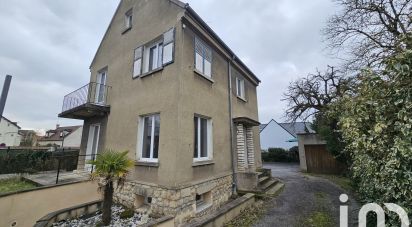 Traditional house 6 rooms of 124 m² in L'Isle-Adam (95290)