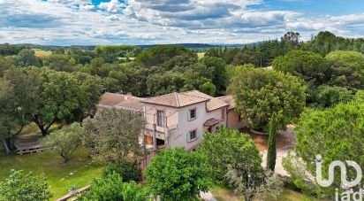 Country home 10 rooms of 323 m² in Uzès (30700)