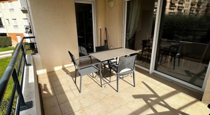 Apartment 3 rooms of 70 m² in Fréjus (83600)