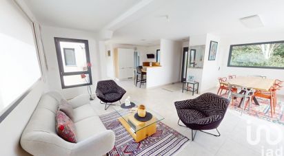 Maison 4 pièces de 97 m² à Quimper (29000)