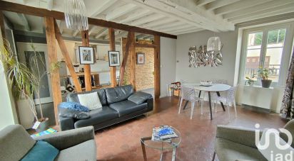 Village house 5 rooms of 107 m² in Vallan (89580)