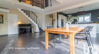 Maison 5 pièces de 140 m² à Marigny-les-Usages (45760)