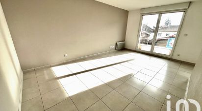 Apartment 3 rooms of 63 m² in Poitiers (86000)