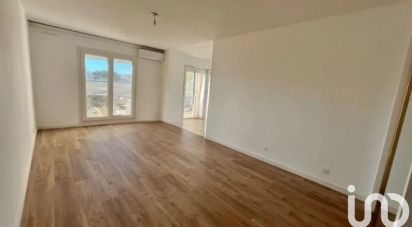 Appartement 3 pièces de 67 m² à Sanary-sur-Mer (83110)