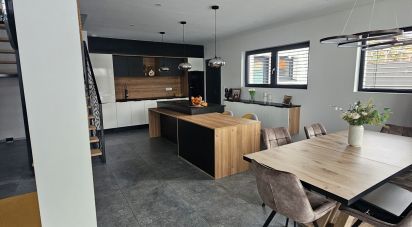 Maison 5 pièces de 144 m² à Vieux-Thann (68800)