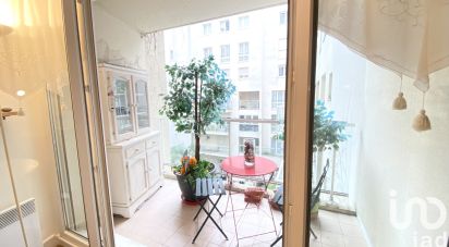 Apartment 2 rooms of 42 m² in Montrouge (92120)