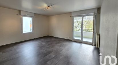 Apartment 3 rooms of 67 m² in Rennes (35000)