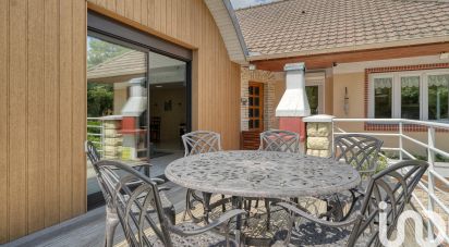 House 8 rooms of 160 m² in Vaux-sur-Seine (78740)