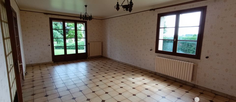 Traditional house 8 rooms of 147 m² in Cléré-du-Bois (36700)