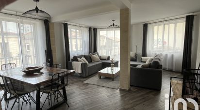 Apartment 2 rooms of 73 m² in Bordeaux (33000)