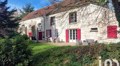 House 10 rooms of 368 m² in Choisy-en-Brie (77320)