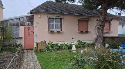 Maison 4 pièces de 65 m² à Clermont (60600)