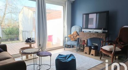 House 4 rooms of 85 m² in Saintes (17100)