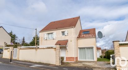 Traditional house 7 rooms of 113 m² in La Ville-du-Bois (91620)