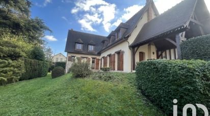 Maison traditionnelle 8 pièces de 255 m² à Aulnay-sous-Bois (93600)