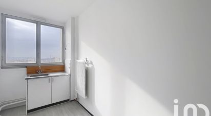 Appartement 2 pièces de 43 m² à Paris (75019)