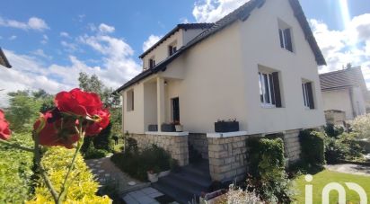 Traditional house 5 rooms of 97 m² in Tremblay-en-France (93290)