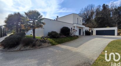 Maison 4 pièces de 130 m² à Sainte-Nathalène (24200)