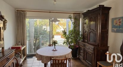 House 8 rooms of 276 m² in La Rochelle (17000)