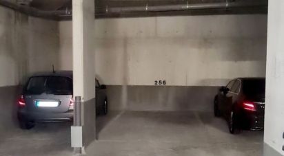 Parking/garage/box de 25 m² à Créteil (94000)