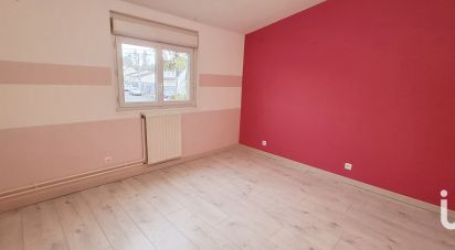 Traditional house 4 rooms of 100 m² in Châtellerault (86100)