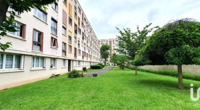 Apartment 4 rooms of 65 m² in Ivry-sur-Seine (94200)