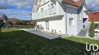 Traditional house 5 rooms of 130 m² in Thann (68800)