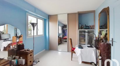 Apartment 4 rooms of 71 m² in Bordeaux (33000)