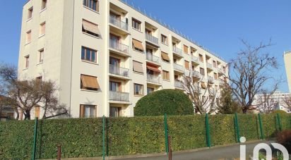 Appartement 4 pièces de 56 m² à Viry-Châtillon (91170)