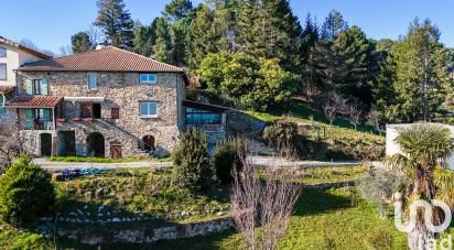 Maison 4 pièces de 168 m² à Vals-les-Bains (07600)