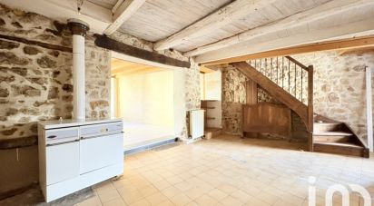 Maison de village 5 pièces de 135 m² à Colombier-le-Jeune (07270)