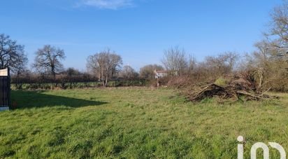 Land of 698 m² in Saint-Paul-du-Bois (49310)