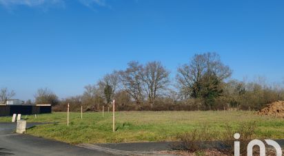 Land of 658 m² in Saint-Paul-du-Bois (49310)