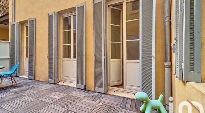 Apartment 4 rooms of 92 m² in Marseille (13002)