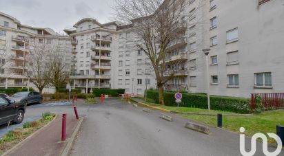 Appartement 2 pièces de 34 m² à Rosny-sous-Bois (93110)