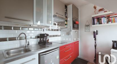 Studio 1 room of 14 m² in Paris (75017)