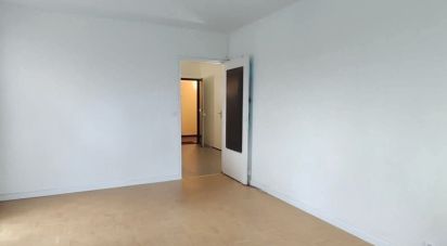 Apartment 3 rooms of 65 m² in Sevran (93270)