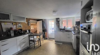 House 8 rooms of 158 m² in Fougères (35300)