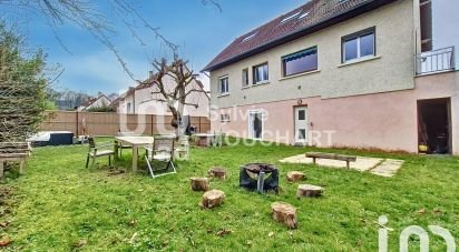 House 7 rooms of 160 m² in Les Clayes-sous-Bois (78340)