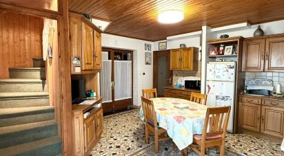 Traditional house 5 rooms of 177 m² in Coiffy-le-Haut (52400)