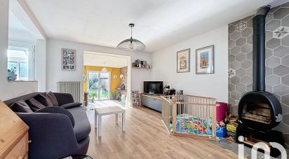 Maison 5 pièces de 95 m² à Faches-Thumesnil (59155)