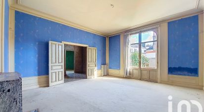 Maison 14 pièces de 304 m² à Quimper (29000)