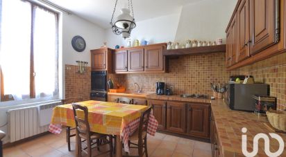 Mas 5 rooms of 120 m² in Arles (13200)